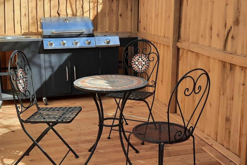Zirkuswagen Glamping Fuer 2 Mit Veranda Kueche Netflix Parken Und Hofladen Steinhofel Extérieur photo