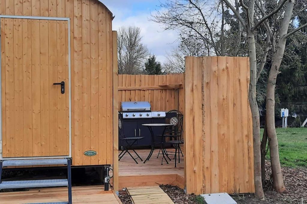 Zirkuswagen Glamping Fuer 2 Mit Veranda Kueche Netflix Parken Und Hofladen Steinhofel Extérieur photo